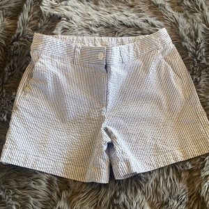 Ann Taylor LOFT shorts!  Size 6 and in GREAT condition!